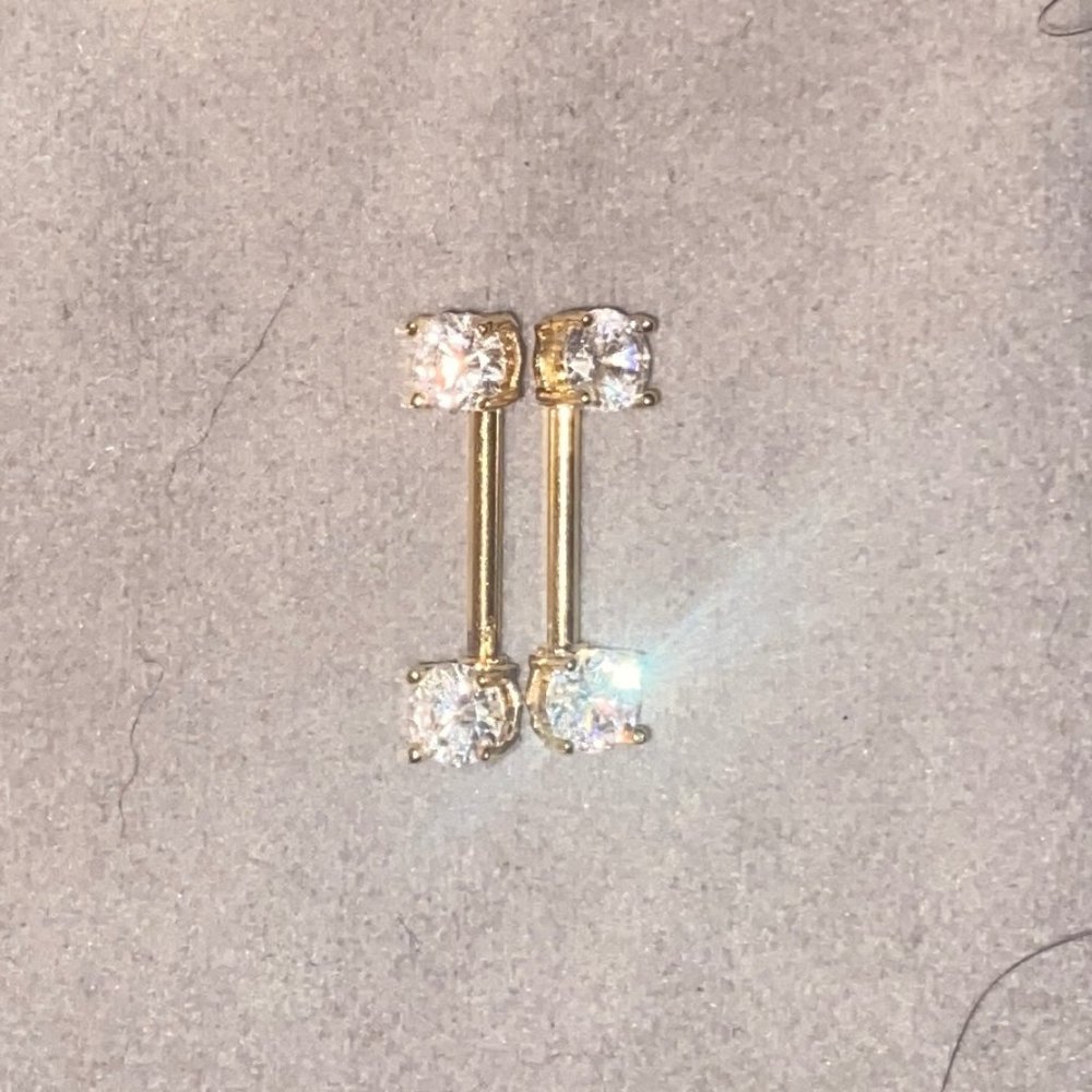 Body Piercing - Picture 3 of 5